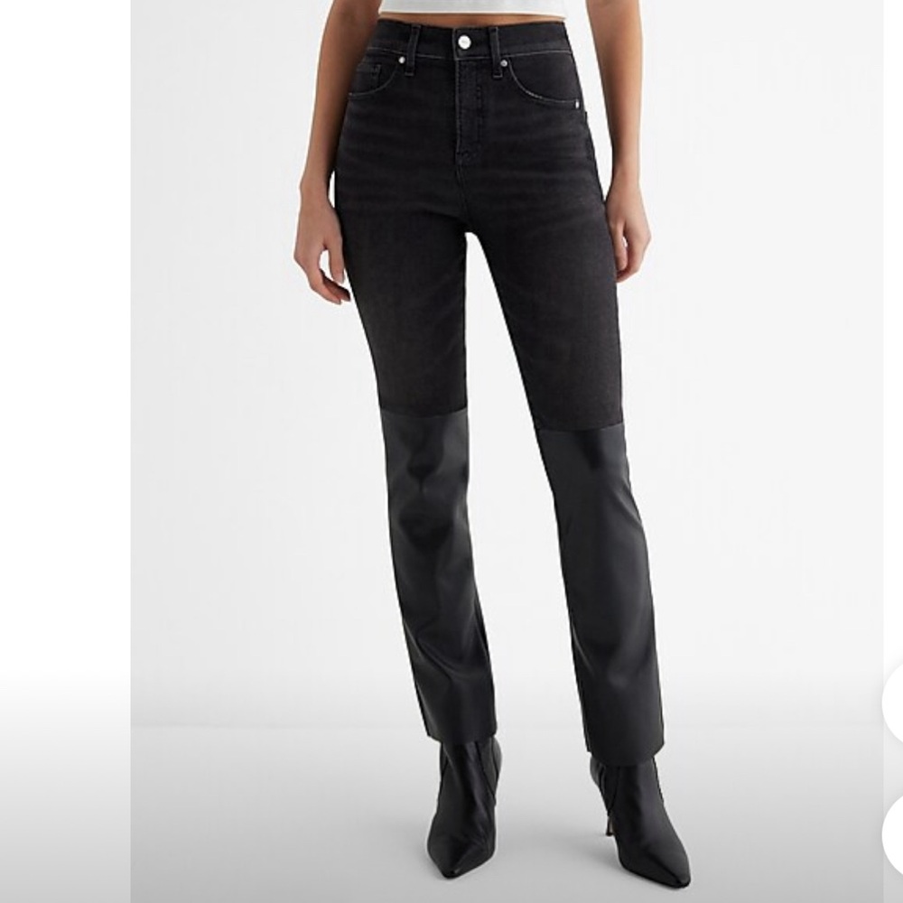 Expeess black High Rise Faux leather paneled 90s jeans sz 4 NWT